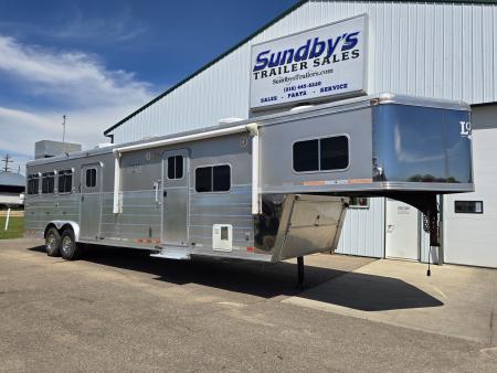 Used 2008 Logan Coach Aluminum XTR 3 Horse Trailer