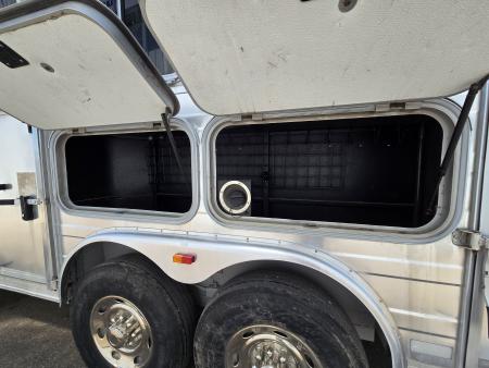Used 2008 Logan Coach Aluminum XTR 3 Horse Trailer