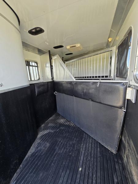 Used 2008 Logan Coach Aluminum XTR 3 Horse Trailer