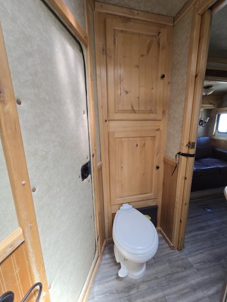 Used 2008 Logan Coach Aluminum XTR 3 Horse Trailer