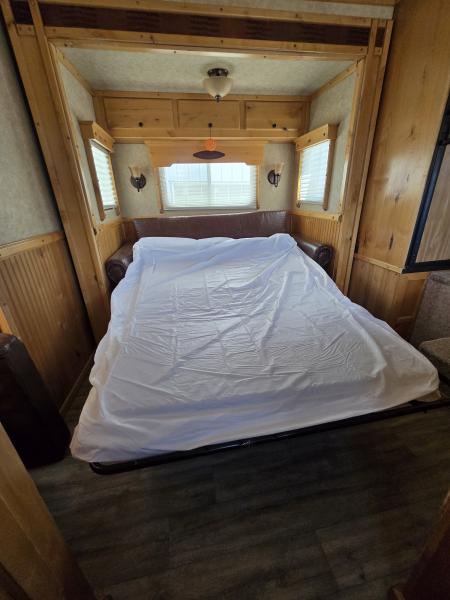Used 2008 Logan Coach Aluminum XTR 3 Horse Trailer