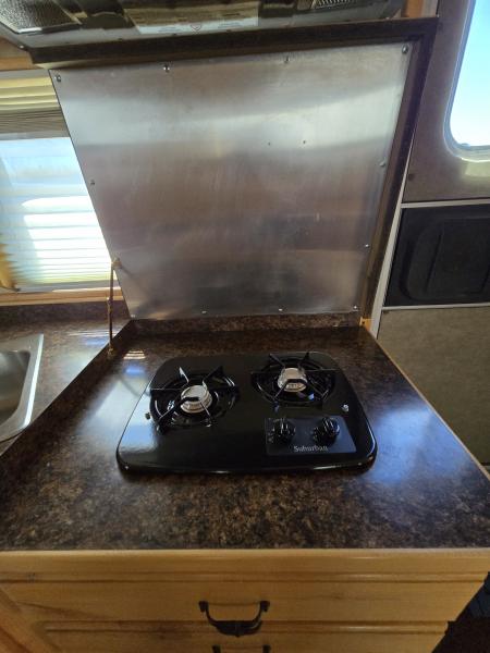 Used 2008 Logan Coach Aluminum XTR 3 Horse Trailer