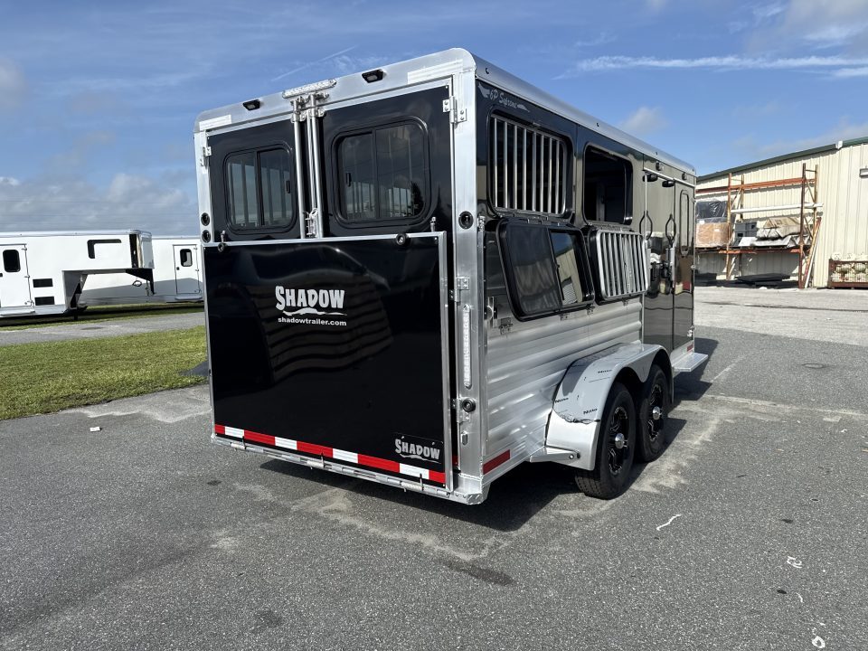 New 2027 Shadow Supreme 6 Pen Trailer