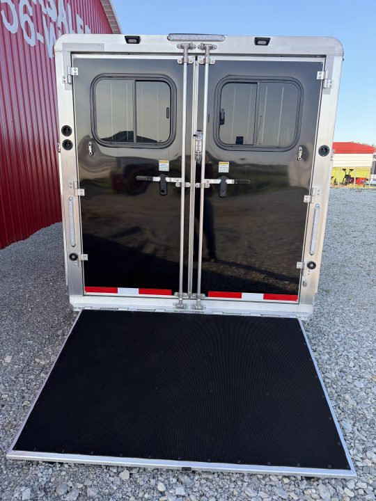 New 2027 Shadow 10 Pen GN Stock / Stock Combo Trailer