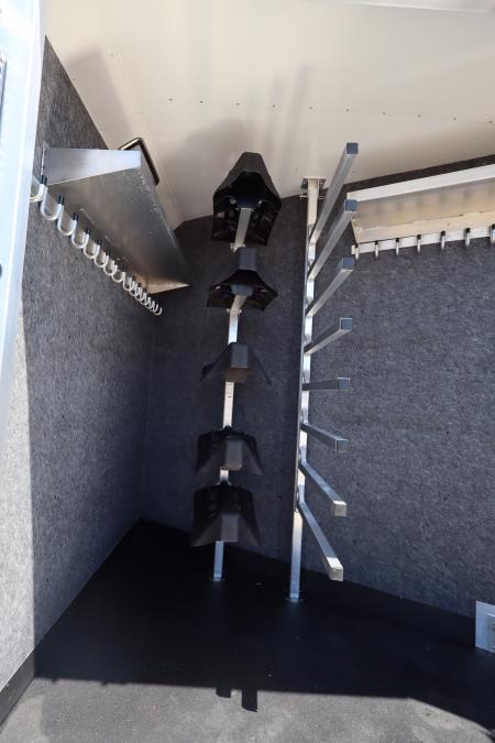 Used 2022 Merhow 5 Horse LQ Trailer W/Slide-Out