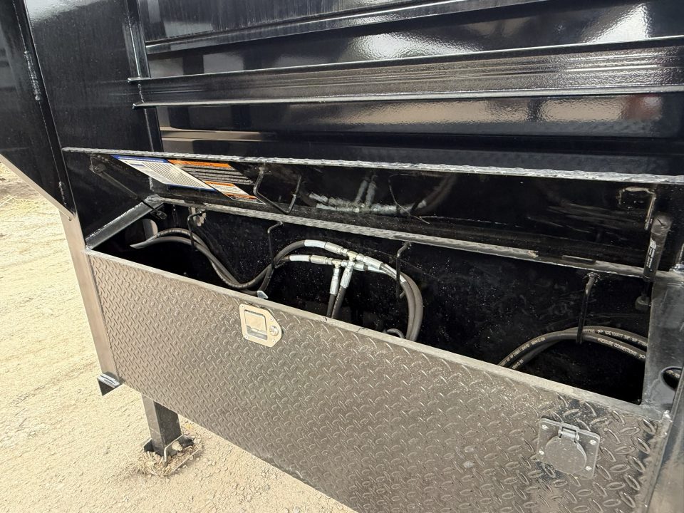 New 2026 Load Trail 8-14 Gooseneck Dump W/ Hydraulic Jacks and 7 Gauge Floor 7K Axles