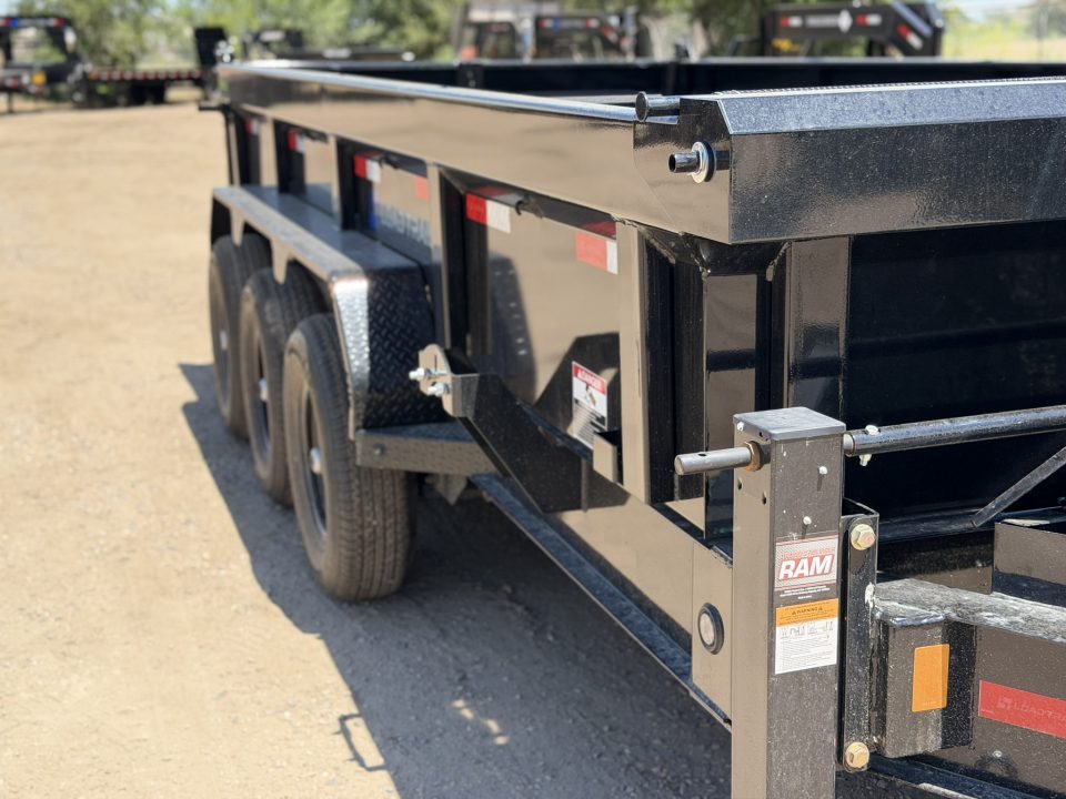 New 2026 Load Trail 7-16 Dump Triple 7K Axles