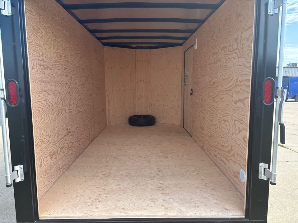 New 2026 SOUTHLAND TRAILER CORP. LCHS29-614V-72R Cargo / Enclosed Trailer