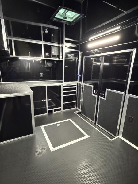 New 2026 Haulmark EDGE 34 Race Trailer With Turbo Package, Polycor, Insulated, Black Trim Package