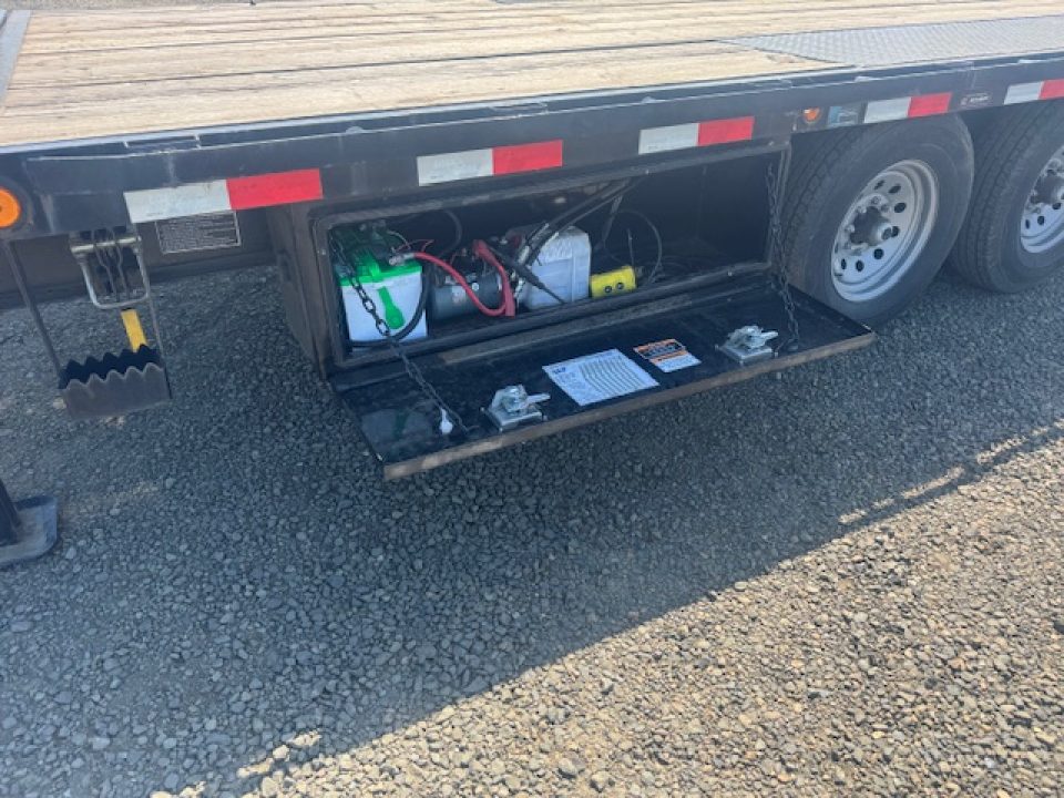 Used 2021 Load Trail 102X21/21K TILTDECK Tilt Trailer