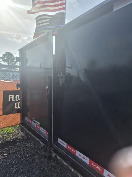 New 2025 Trail Maxx Trailers 7 x 16ft. Gooseneck Dump Trailer with 4' Sides and 14,000K Capacity Dump Trailer