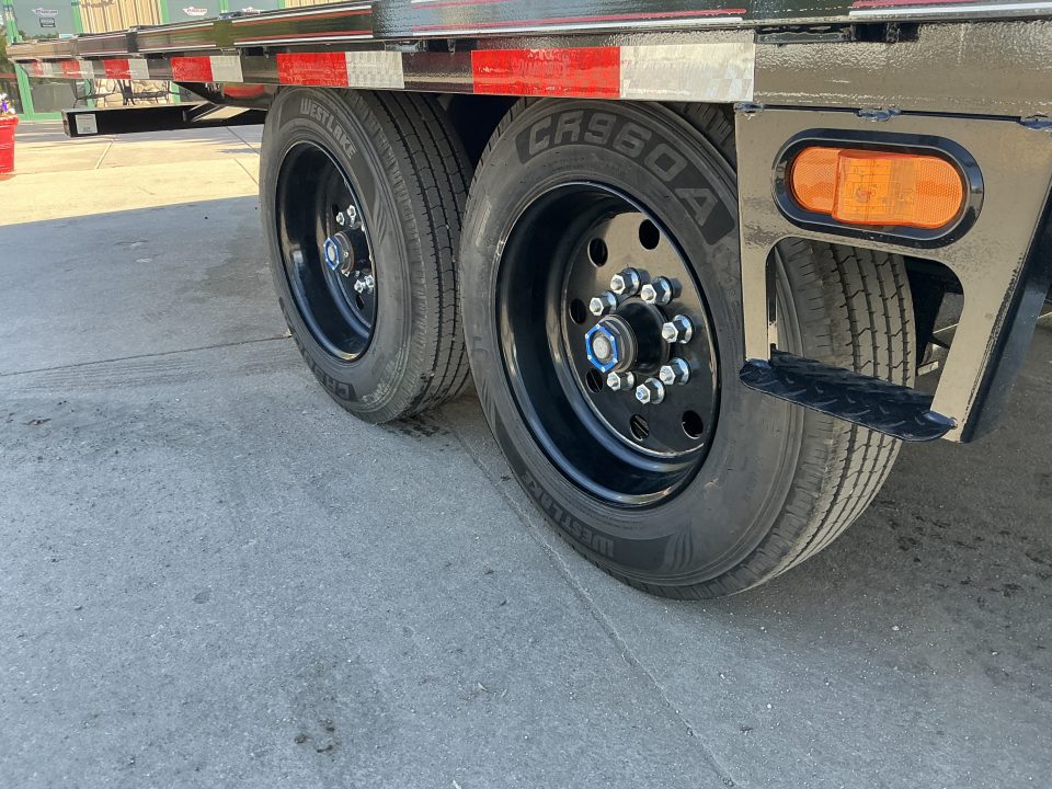New 2026 DCRC DET208L 24X102 Flatbed Trailer