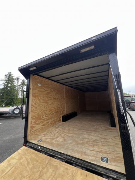 New DEMO* 2026 Panther Cargo 8.5X24+2ft V-Nose / .080 Polycore / 7' interior / Blackout/ Spoiler -9990 GVW