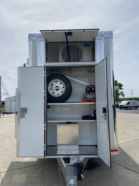 Used United Trailers UAT-8.532 Stacker