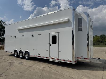 Used United Trailers UAT-8.532 Stacker
