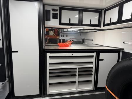 Used United Trailers UAT-8.532 Stacker