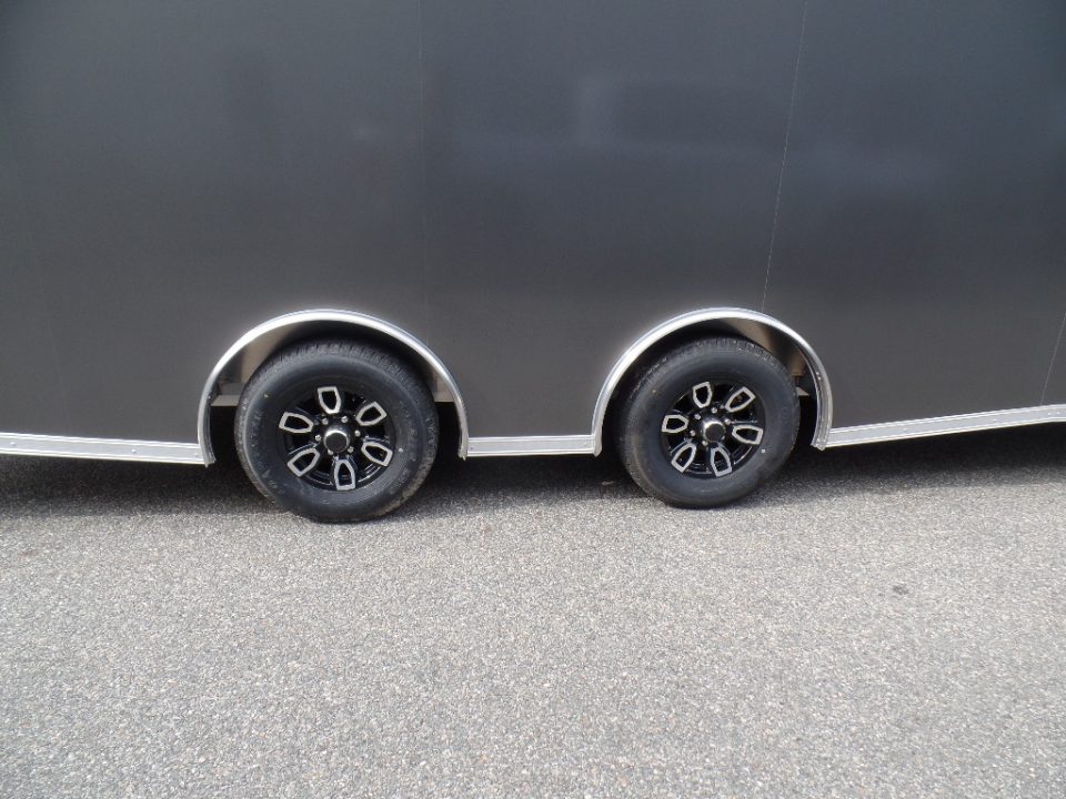 New 2027 Nitro 8.5X24 V Nose Car Hauler
