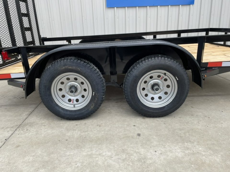 New C&M 82X12 ANGLE TOP UTILTY (2) 3500lb TANDEM AXLES, GVWR 7000lb W/4' GATE