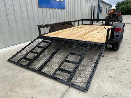 New C&M 82X12 ANGLE TOP UTILTY (2) 3500lb TANDEM AXLES, GVWR 7000lb W/4' GATE