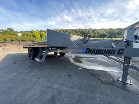 New Diamond C 16' Channel Deck Over with Slide in Ramps (GDD 206)