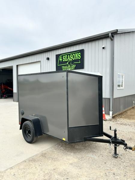 New 2026 Discovery Trailers 5X8 V NOSE RAMP DOOR Cargo / Enclosed Trailer