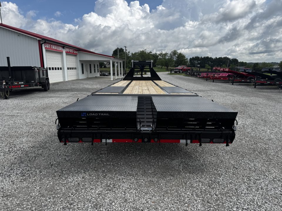New 2026 Load Trail 102"x30' Dual Tandem Gooseneck Equipment Trailer