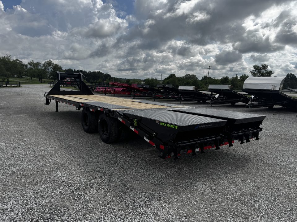 New 2026 Load Trail 102"x30' Dual Tandem Gooseneck Equipment Trailer