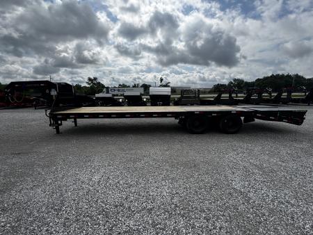 New 2026 Load Trail 102"x30' Dual Tandem Gooseneck Equipment Trailer