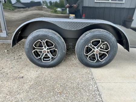New 2027 Discovery Trailers 7.5x16 Blackout Package .080 exterior skins 90" INTERIOR HEIGHT Cargo / Enclosed Trailer