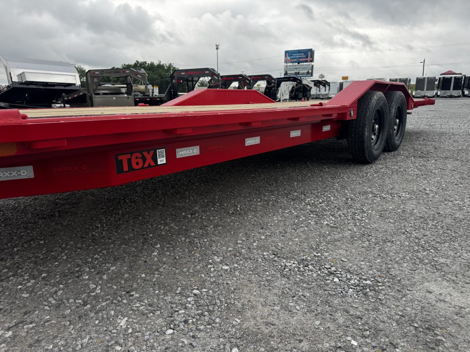 New 2026 MAXX-D 102"x24' 14,000# GVWR Power Tilt Equipment Trailer