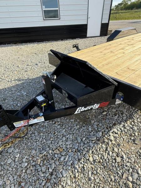 New STOCK#52732 83X18 LIBERTY FLATBED CAR HAULER