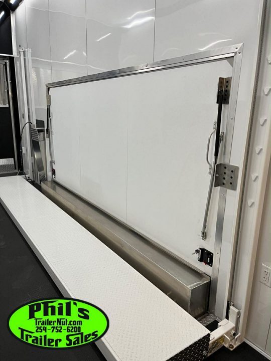 New Haulmark NEW 85X32 ALUMINUM STACKER WITH ESCAPE DOOR ENCLOSED RACE TRAILER Car / Racing Trailer TWO CAR HAULER