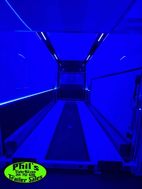 New Haulmark NEW 85X32 ALUMINUM STACKER WITH ESCAPE DOOR ENCLOSED RACE TRAILER Car / Racing Trailer TWO CAR HAULER