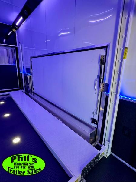 New Haulmark NEW 85X32 ALUMINUM STACKER WITH ESCAPE DOOR ENCLOSED RACE TRAILER Car / Racing Trailer TWO CAR HAULER
