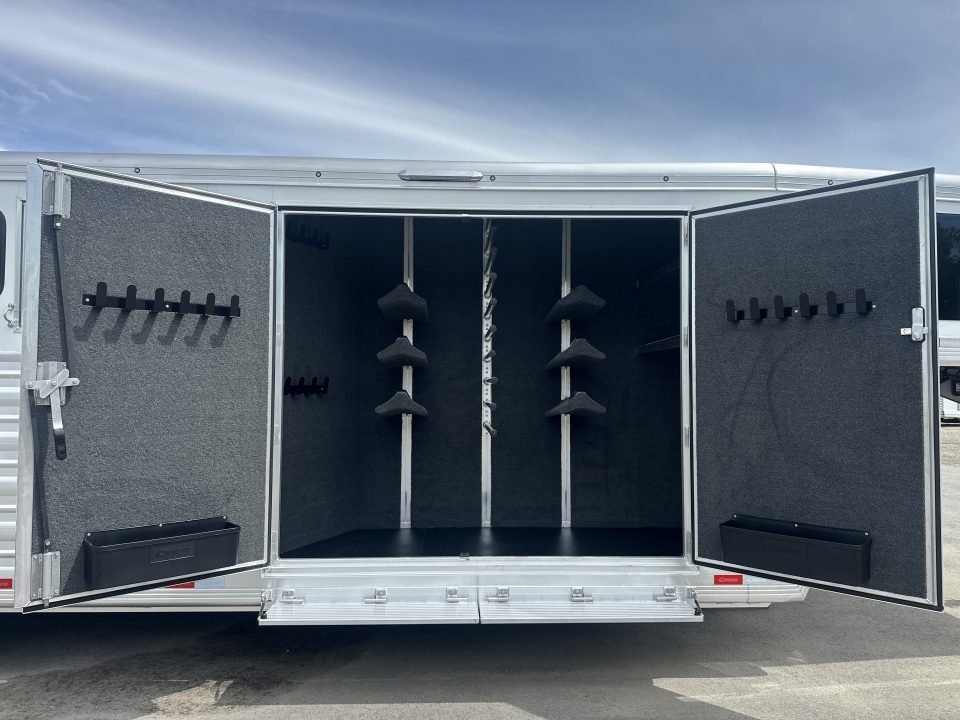 New 2027 Cimarron 5 Horse Trainer Trailer