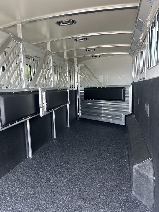 New 2027 Cimarron 5 Horse Trainer Trailer