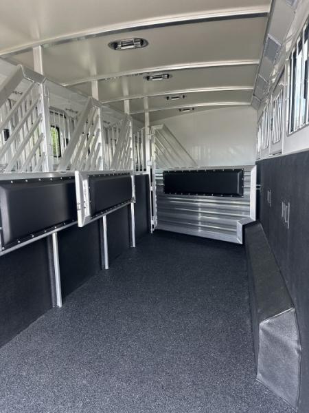 New 2027 Cimarron 5 Horse Trainer Trailer