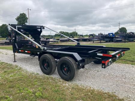New 2027 MAXX-D 83X16 TANDEM 21K GN ROLL OFF W/ HYDROJACKS, ELEC TARP, 22K WINCH & WIRELESS REMOTE Roll Off