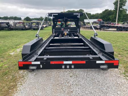 New 2027 MAXX-D 83X16 TANDEM 21K GN ROLL OFF W/ HYDROJACKS, ELEC TARP, 22K WINCH & WIRELESS REMOTE Roll Off