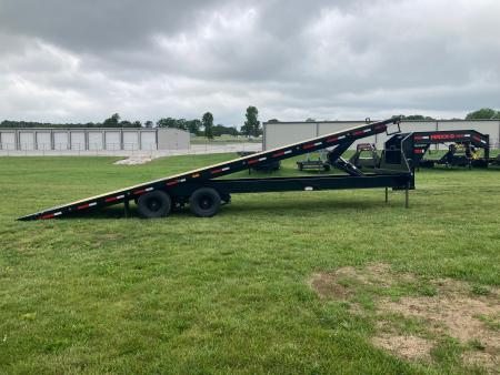 New 2027 MAXX-D 102X32 TANDEM 25K GN FULL TILT W/ HYDROJACKS, WINCH PLATE & WIRELESS REMOTE Tilt Trailer