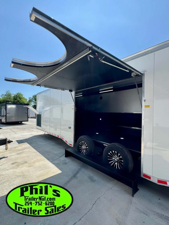 New 2026 Haulmark EDGE PRO 8.5X32 RACE TRAILER ESCAPE DOOR & TANDEM 7000 LB AXLES Car / Racing Trailer
