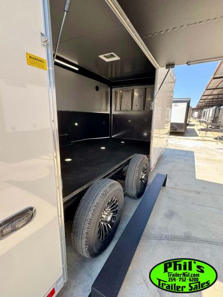 New 2026 Haulmark EDGE PRO 8.5X32 RACE TRAILER ESCAPE DOOR & TANDEM 7000 LB AXLES Car / Racing Trailer