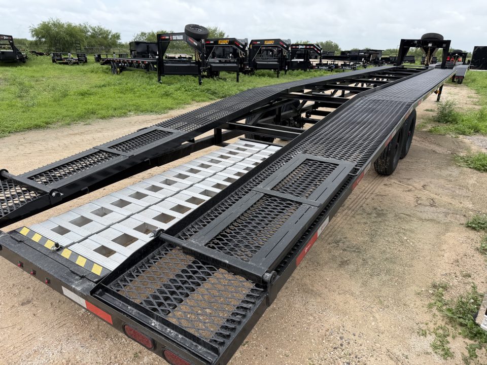 2026 Car Hauler Trailer photo 4
