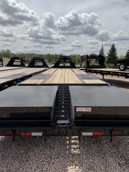 New 2026 Delco Trailers FD32 Deckover Trailer