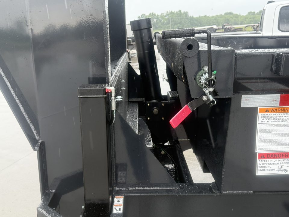 New 2026 Hillcrest Trailers 176716GD Dump Trailer