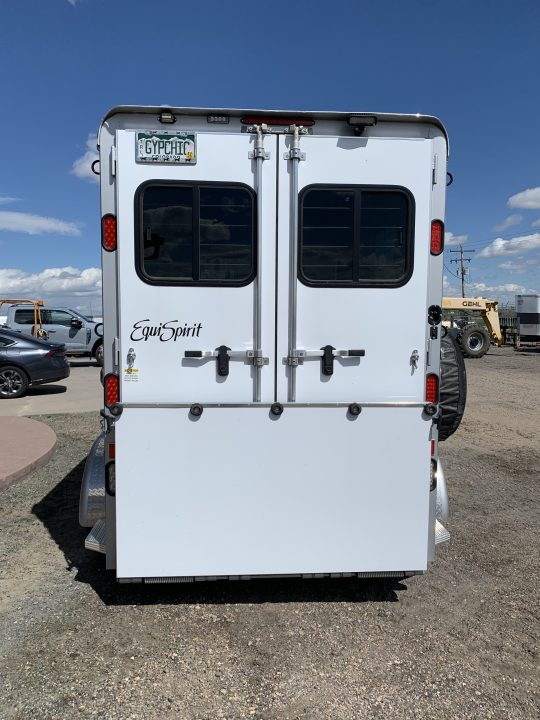 Used 2020 EquiSpirit 2 H Straight load Horse Trailer