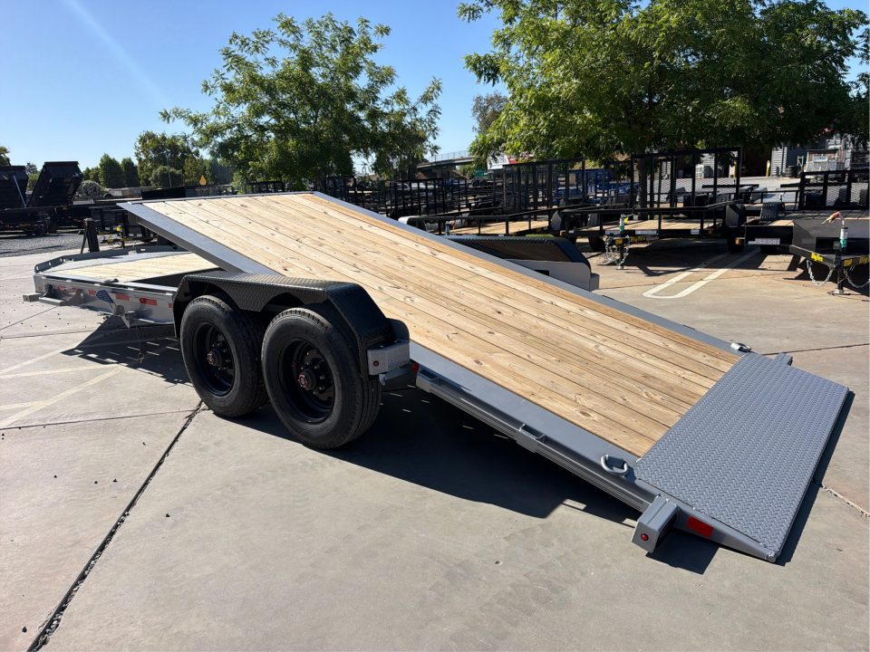 New 2026 Diamond C Trailers HDT210L22X82 7FT X 22FT 23K GVW Tilt Trailer