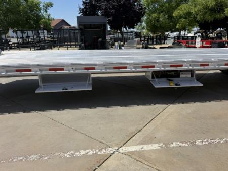 New 2026 Diamond C Trailers FMAX212L40X102HDT 8.5FT X 40FT 25.9K GVW TA-D Equipment Trailer