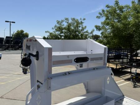 New 2026 Diamond C Trailers FMAX212L40X102HDT 8.5FT X 40FT 25.9K GVW TA-D Equipment Trailer