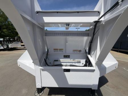 New 2026 Diamond C Trailers FMAX212L40X102HDT 8.5FT X 40FT 25.9K GVW TA-D Equipment Trailer